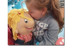 Stichting-PratenmetjeHanden