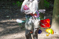 dansende-spitsmuis-met-plastic-DSC_9231-kopie